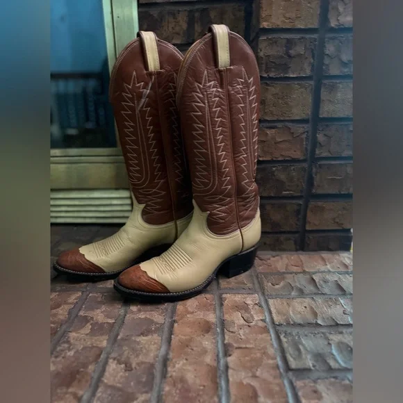 Vintage Tony Lama Wing tip boots - Picture 2 of 14